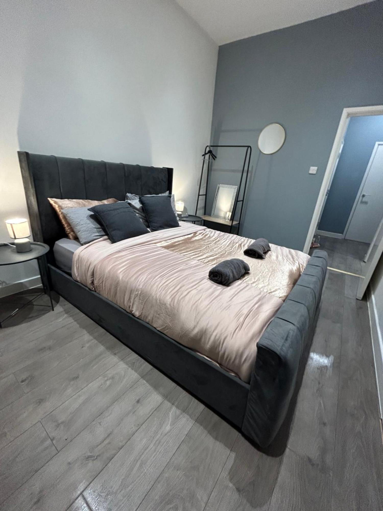 Central Locations 1 Bed Apartments Sleeps 4 Londra Dış mekan fotoğraf