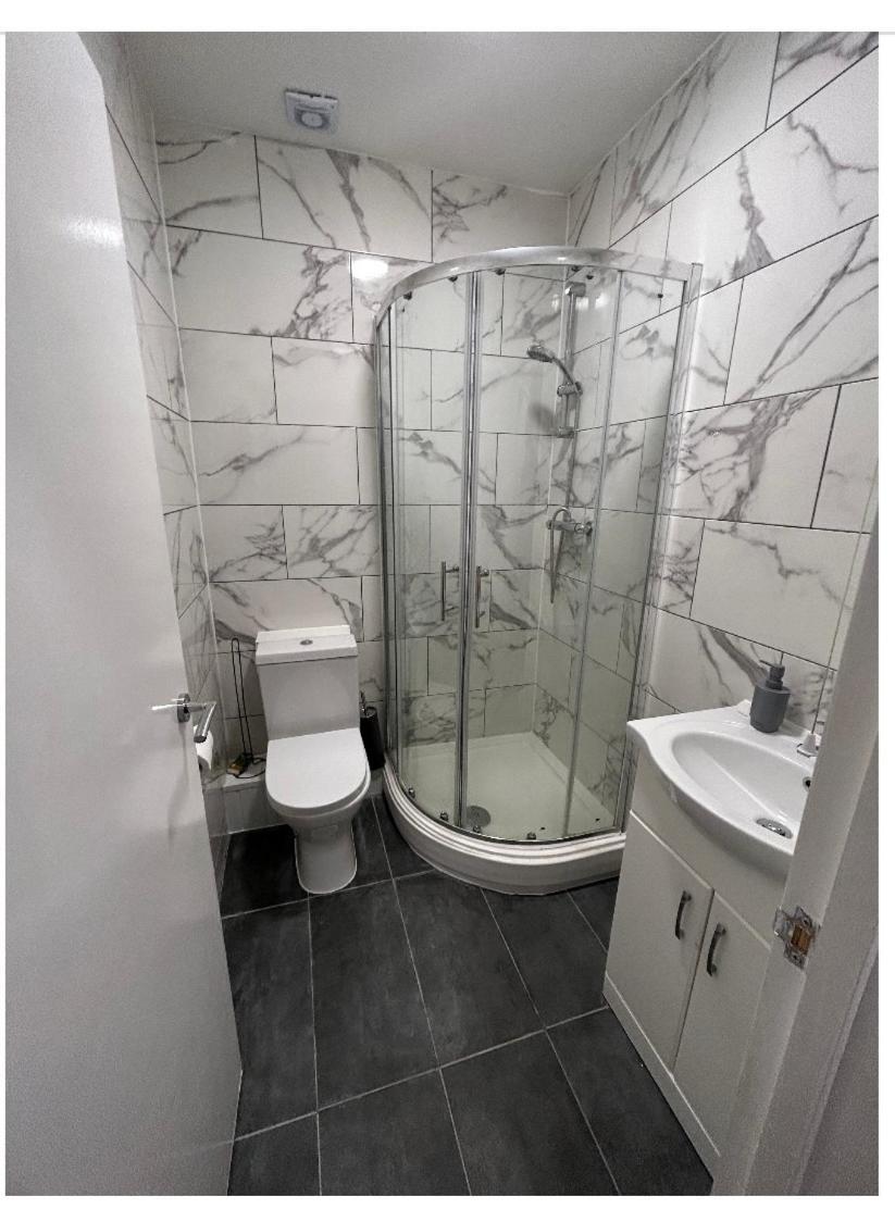 Central Locations 1 Bed Apartments Sleeps 4 Londra Dış mekan fotoğraf